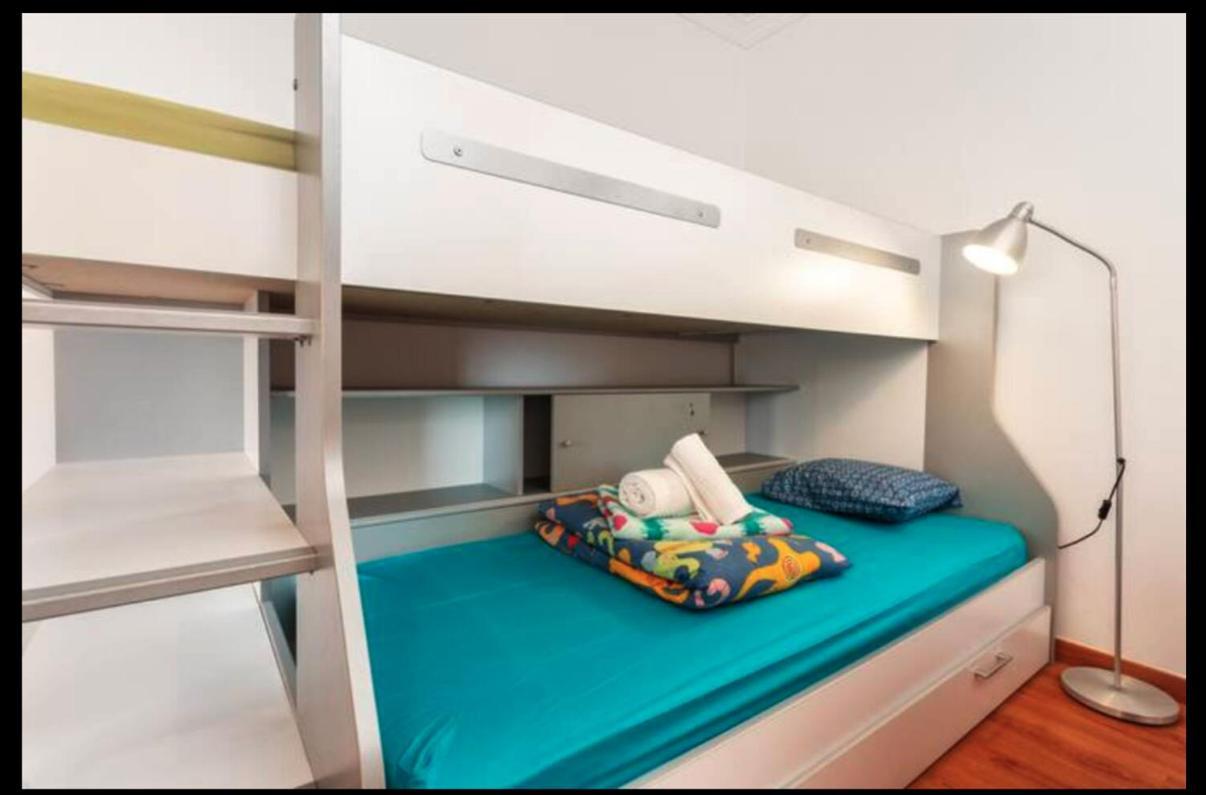 Blife Rya Private - Airport Distretto di Faro